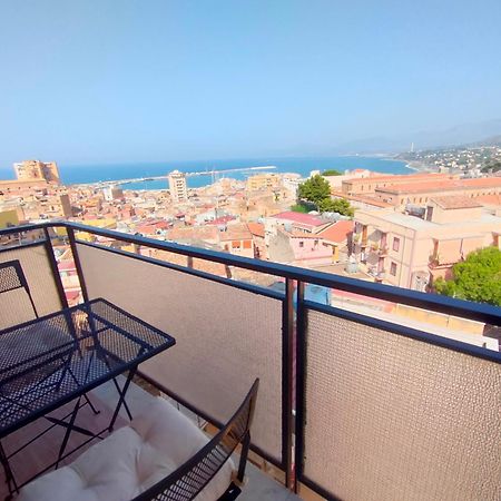 Gierre Apartment Termini Imerese Bagian luar foto