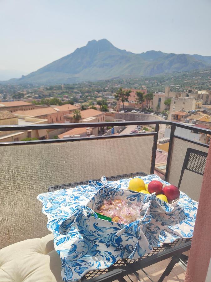 Gierre Apartment Termini Imerese Bagian luar foto